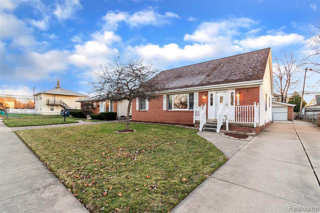 7086 Harrison St - Photo 1