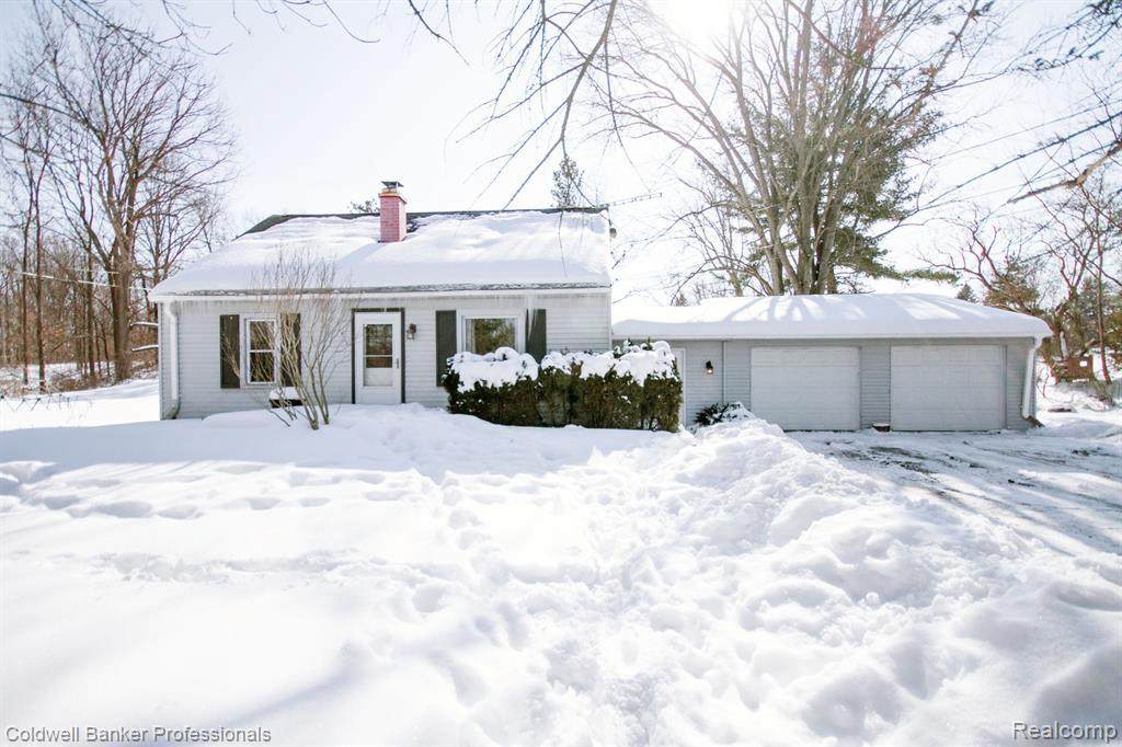 8426 E Allen Road - Photo 1