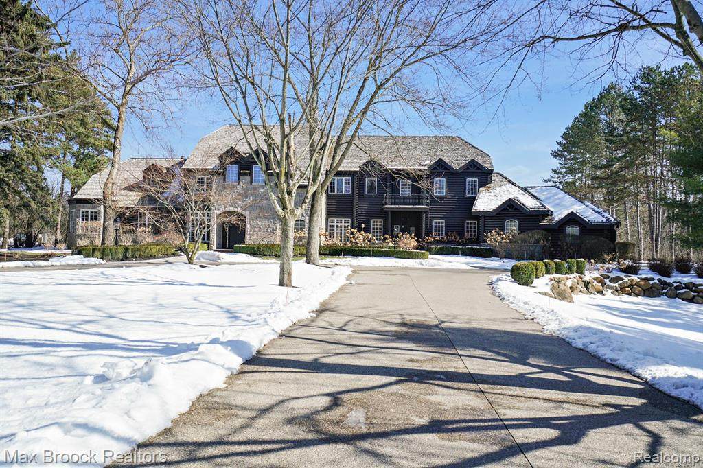 3701 Northwood - Photo 1