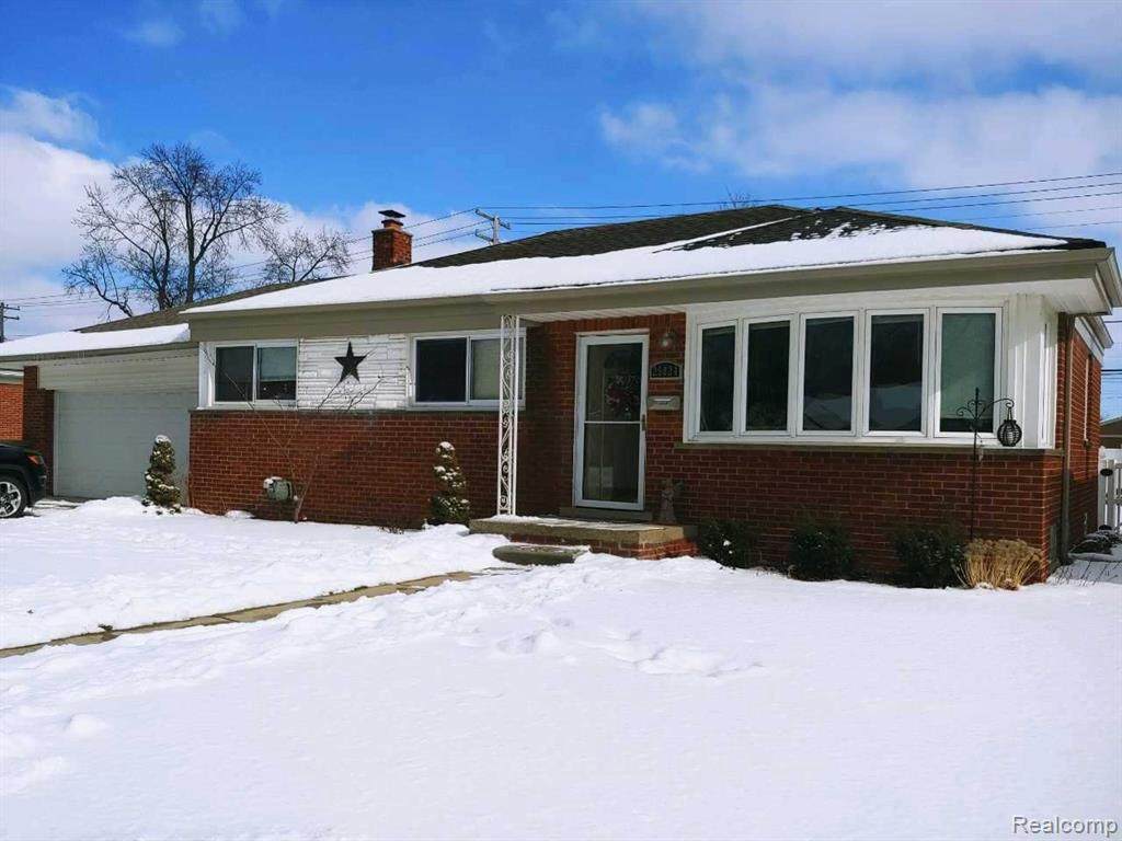 29824 Rosebriar St - Photo 1