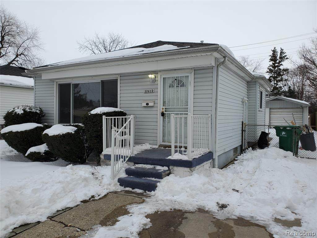 22612 Raven St N - Photo 1
