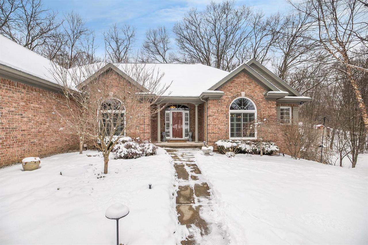 8400 Climbing Way - Photo 1