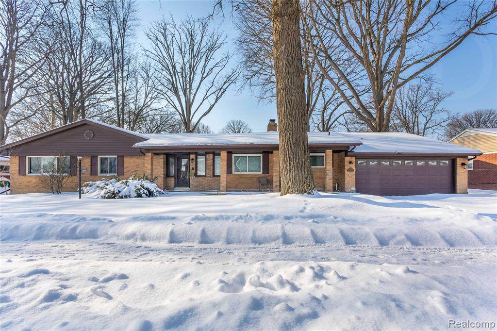 20701 Donaldson St - Photo 1