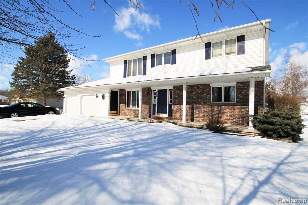 814 Liberty St - Photo 1