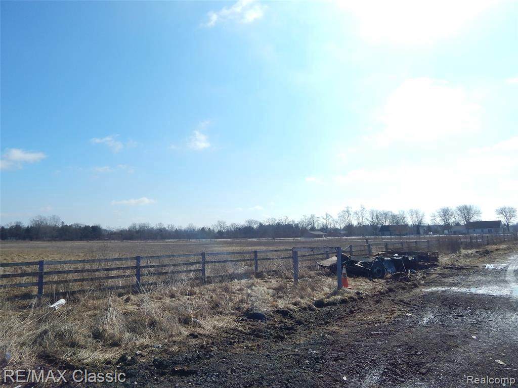 47980 Martz Rd - Photo 1
