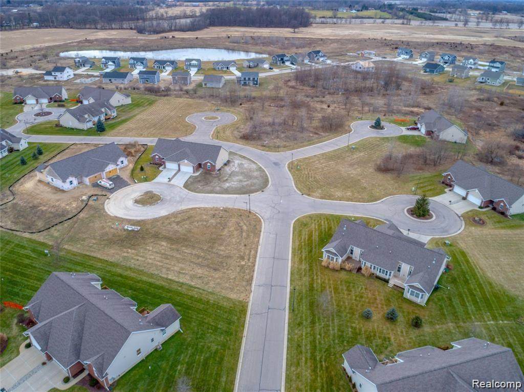 13327 Blue Spruce Crt - Photo 1