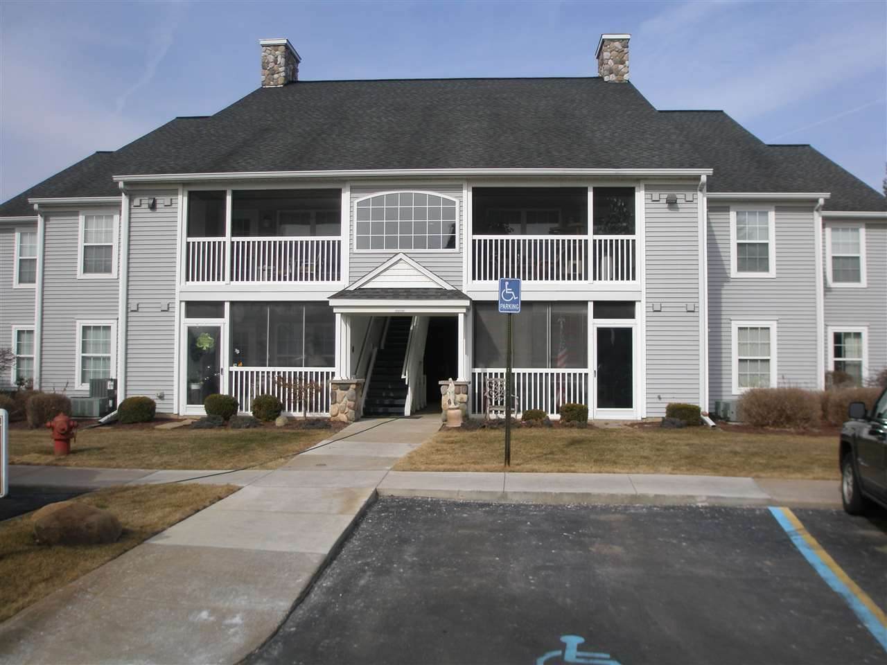 740 Barrington Circle - Photo 1