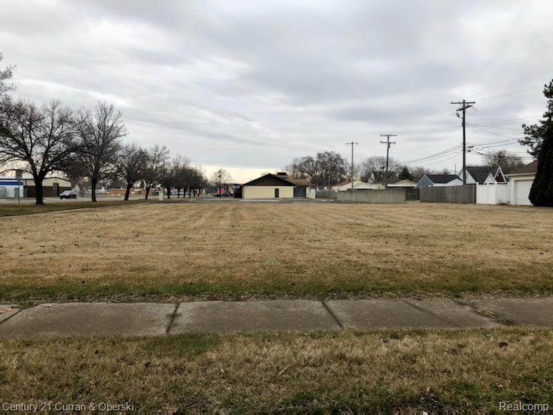 19120 Dix Rd - Photo 1