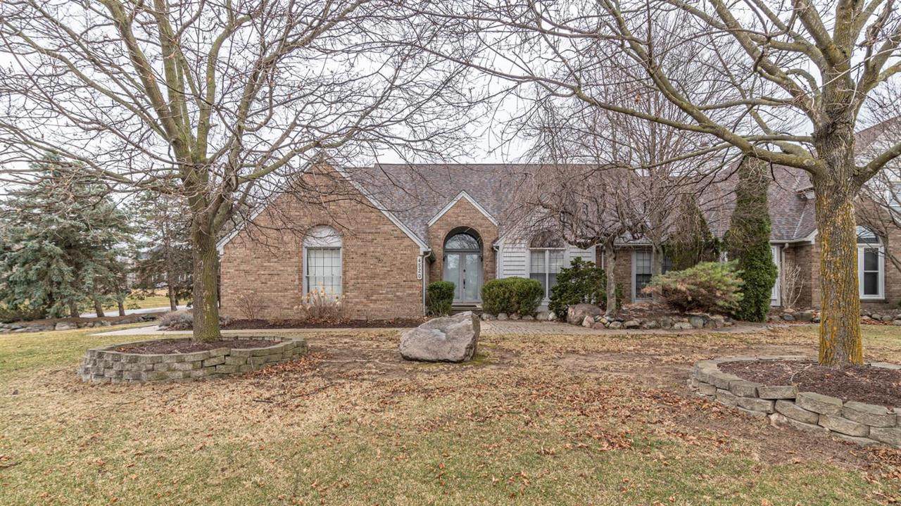 4520 Cameron Cir - Photo 1