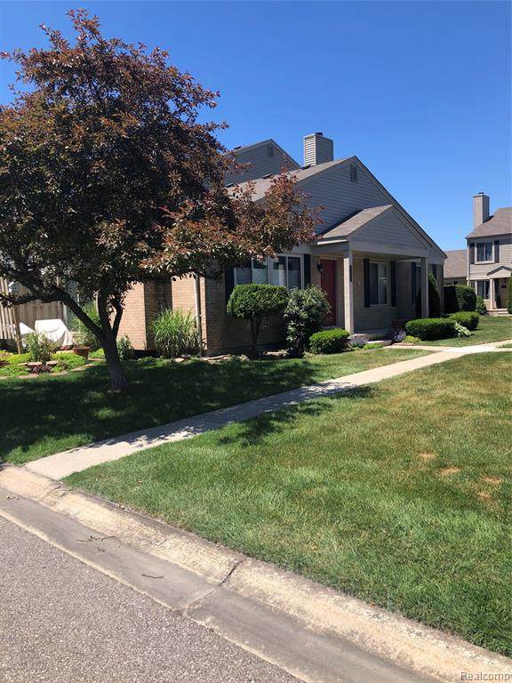 44571 Carolina Dr - Photo 1