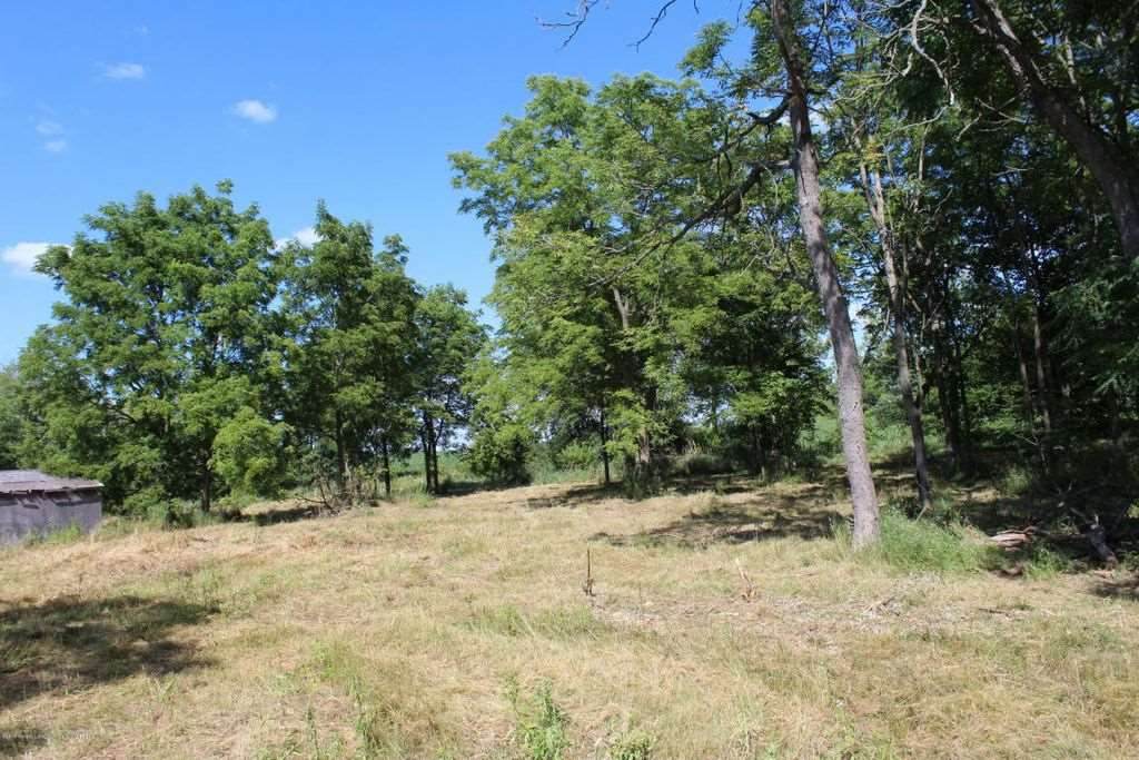 3878 Annis Rd - Photo 1