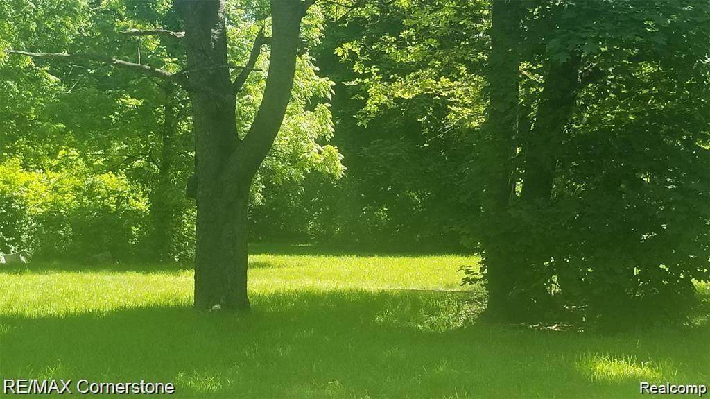 629 4TH STREET - Photo 1