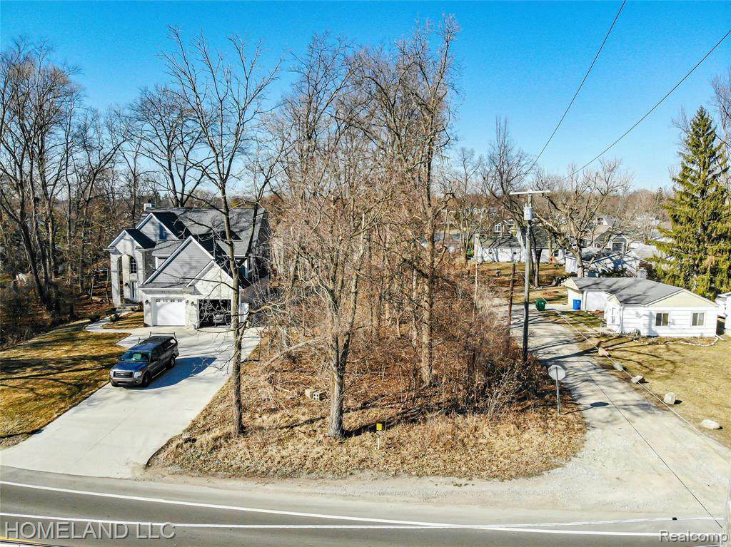0000 Cooley Lake Rd - Photo 1