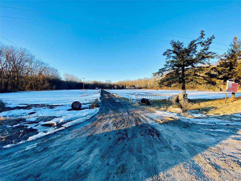 8977 Bordman Rd - Photo 1