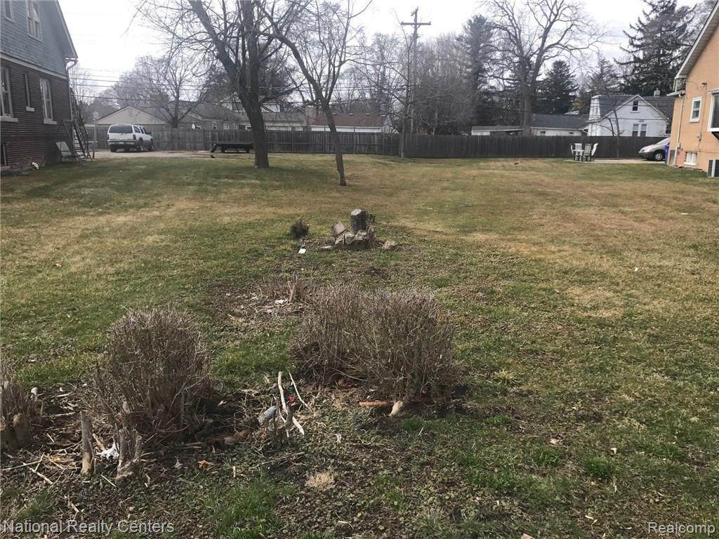 0000 Utica Rd - Photo 1