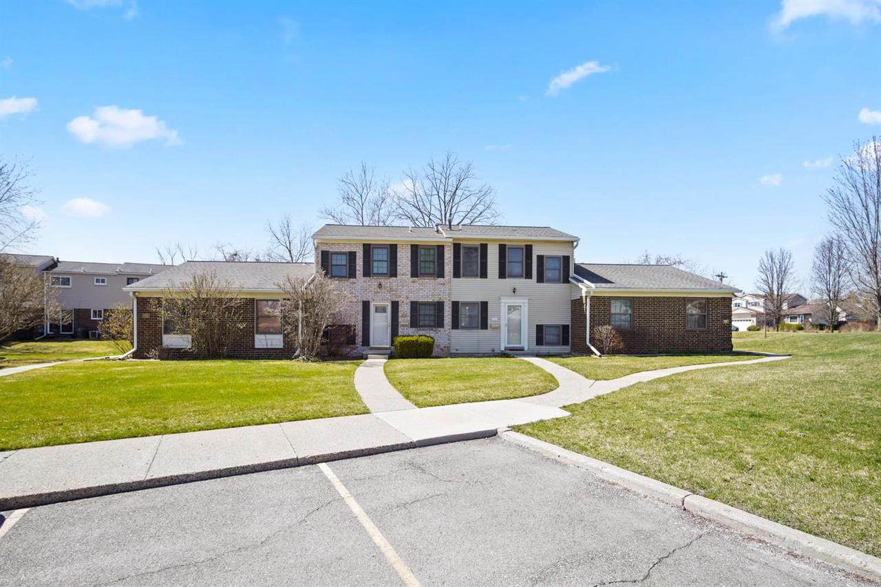 1935 Sheffield Dr - Photo 1