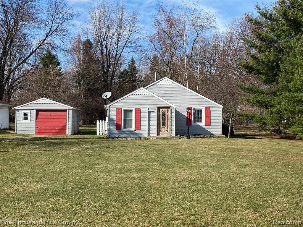 5441 Plymouth St - Photo 1
