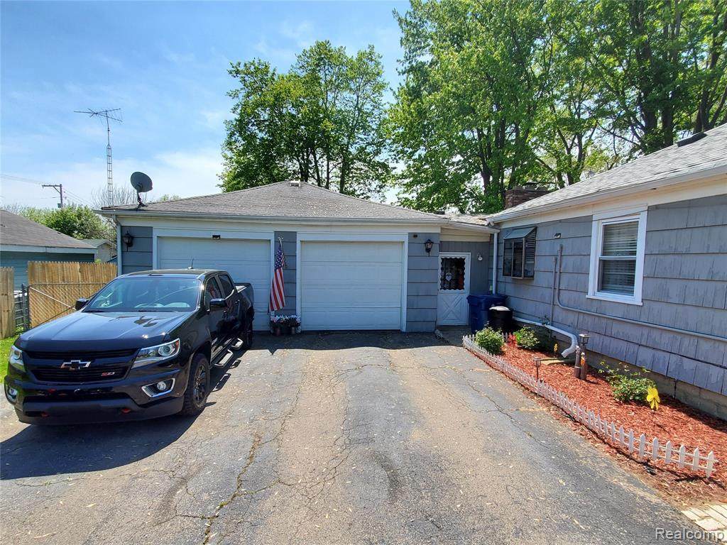 3173 Devonshire St - Photo 1