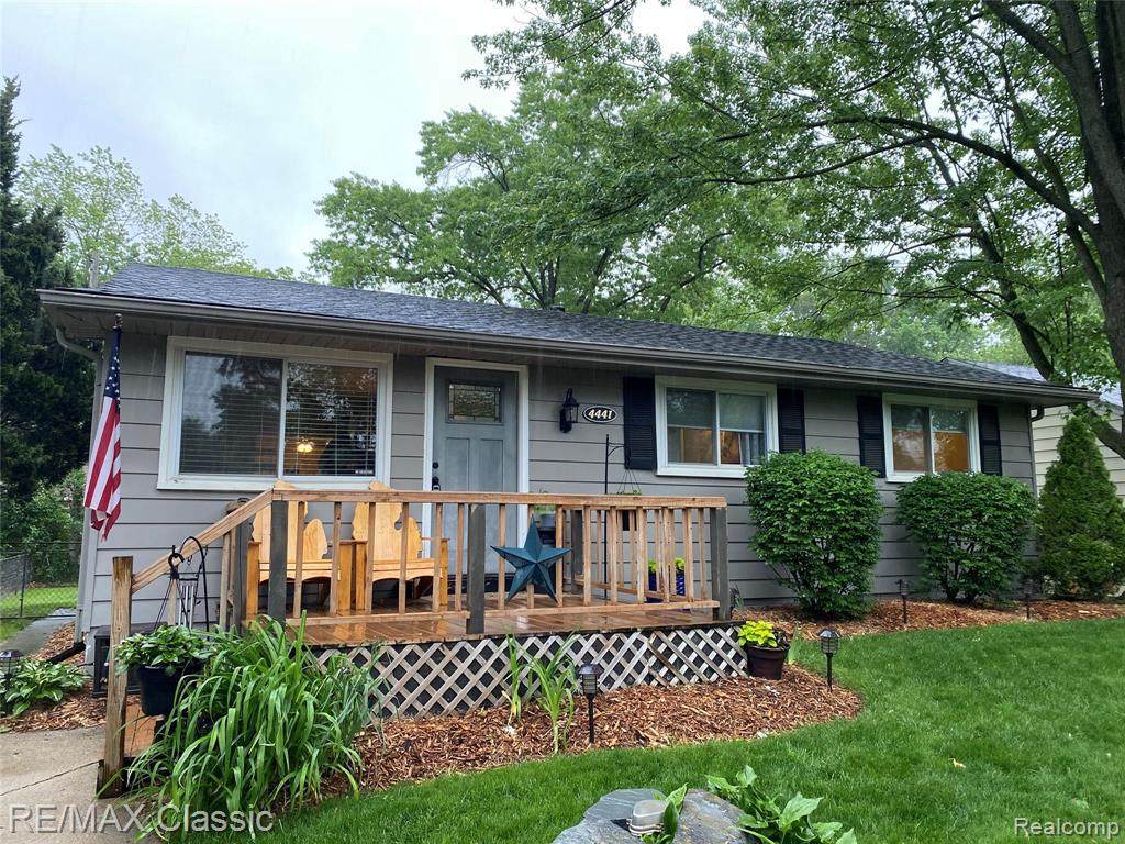 4441 Middledale Ave - Photo 1