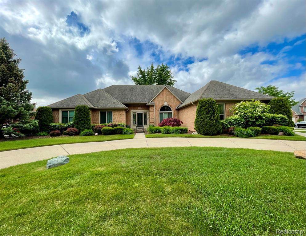 2924 Wessels Dr - Photo 1