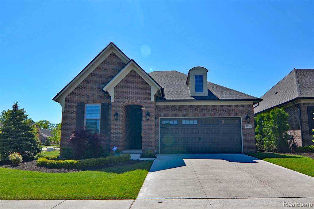 3996 Ashton Dr - Photo 1