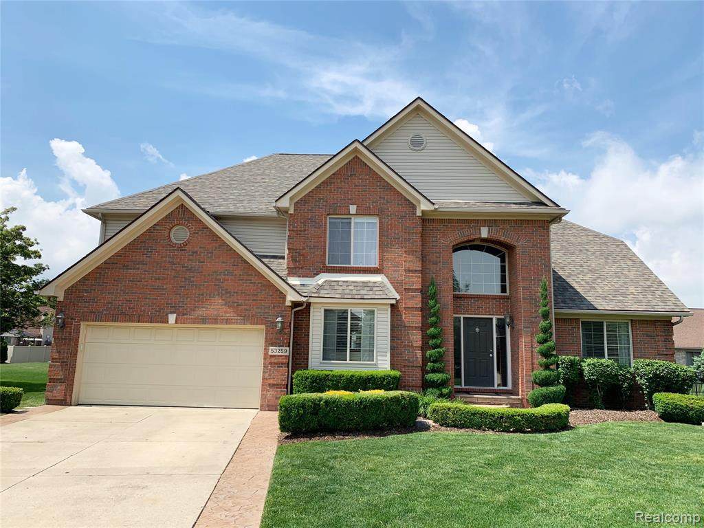 53259 Forestglade Dr - Photo 1