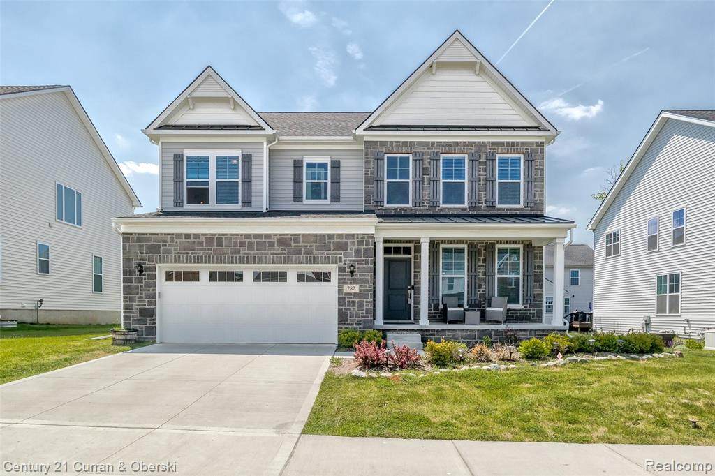 282 Pineway Dr - Photo 1