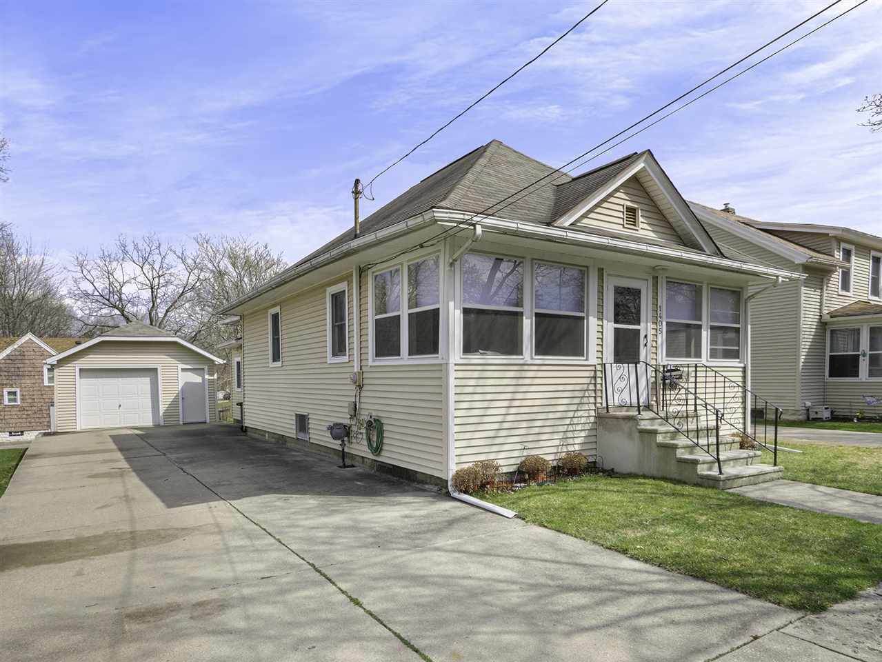 1405 Woodbridge St - Photo 1