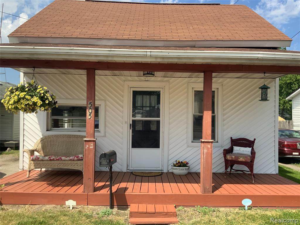 505 State St - Photo 1