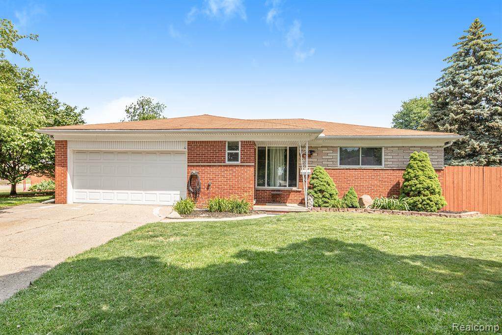 5009 Gerald St - Photo 1