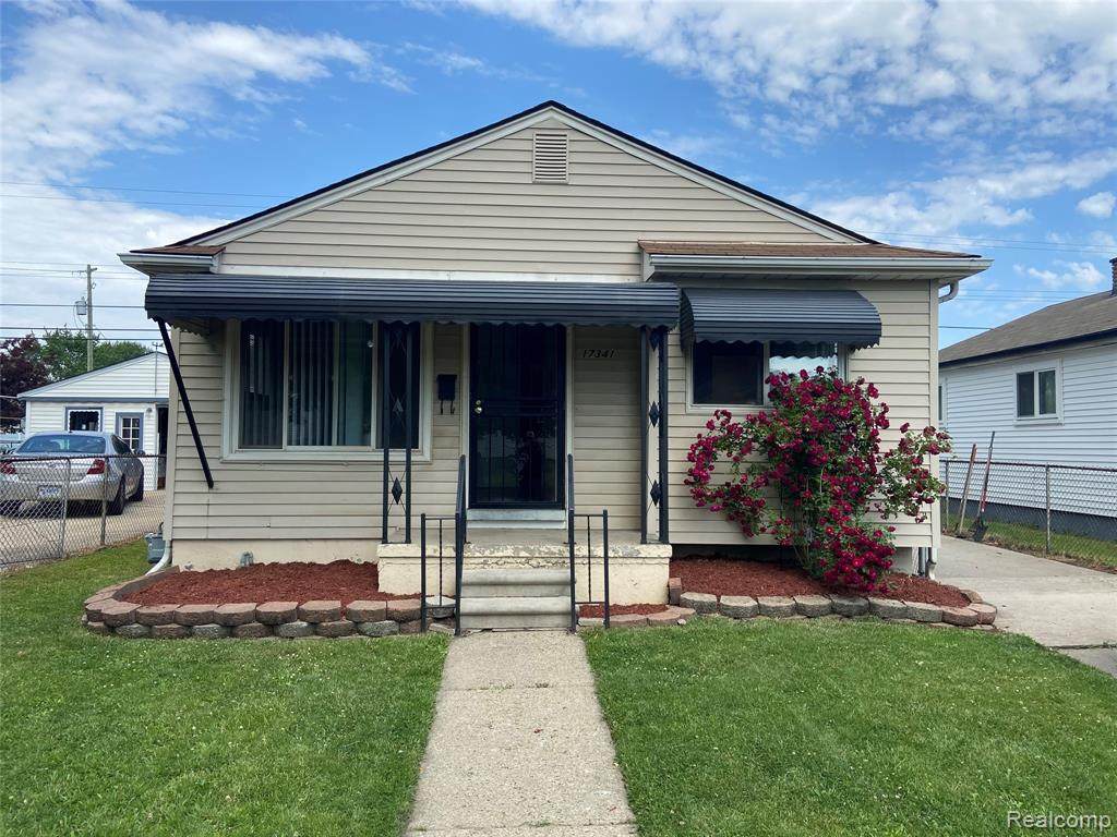 17341 Wall St - Photo 1