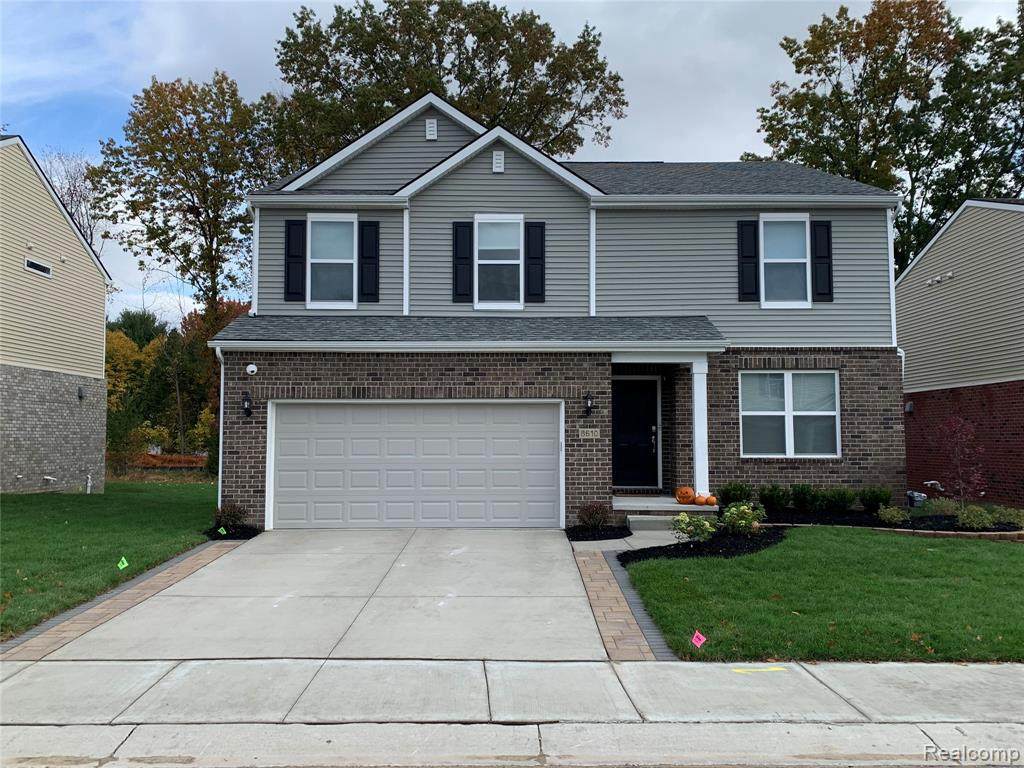 33121 Fuhrmann Dr - Photo 1