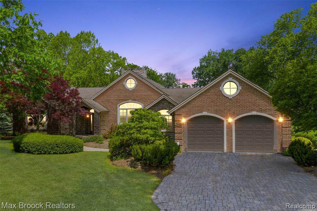 3408 Erie Dr - Photo 1