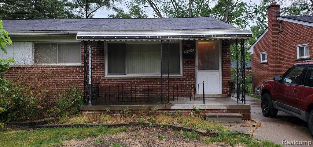 18706 Woodworth - Photo 1