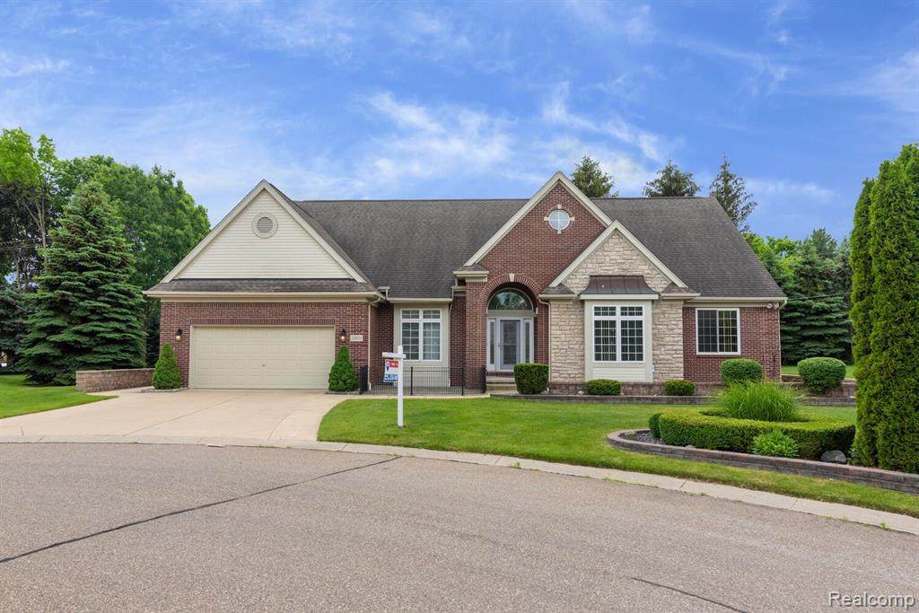 22025 Abington Dr - Photo 1