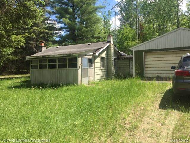16887 Taylor Hawks Rd - Photo 1