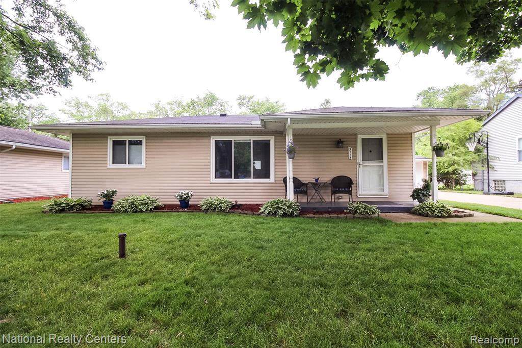 3114 Mapledale St - Photo 1