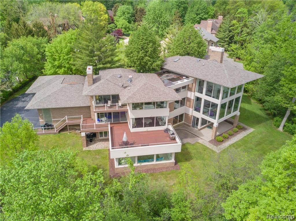 1208 Hidden Lake Dr - Photo 1