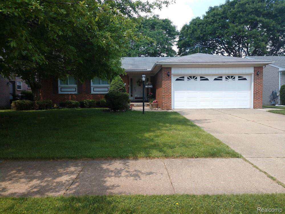 10824 Melbourne Ave - Photo 1