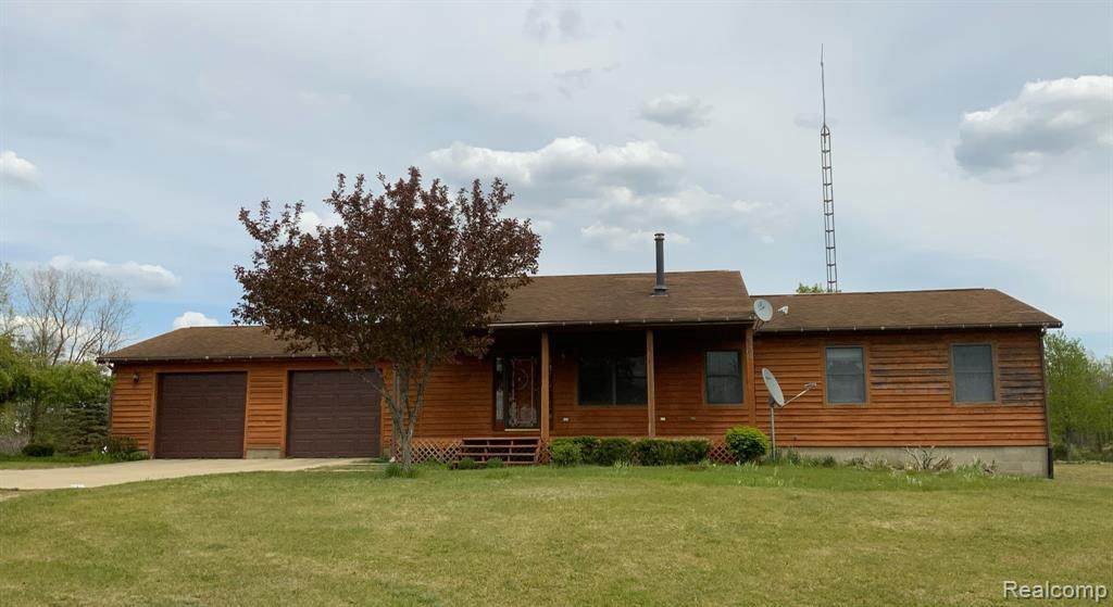 6672 Marathon Rd - Photo 1