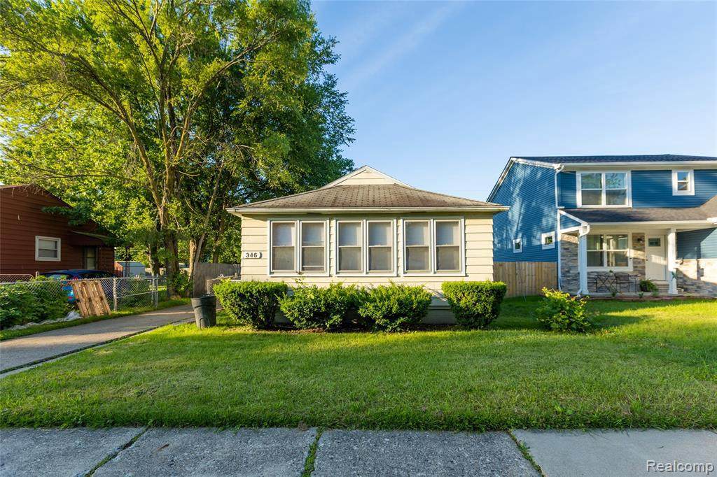 346 Bernhard Ave - Photo 1