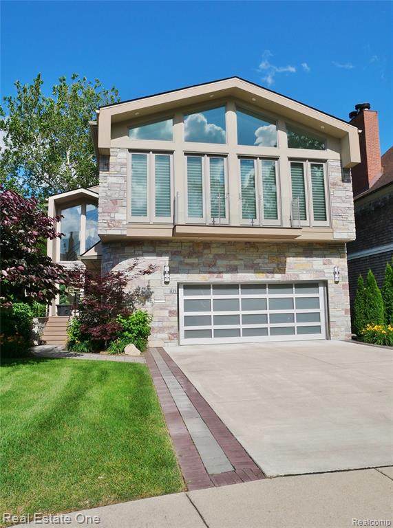635 Chester St - Photo 1