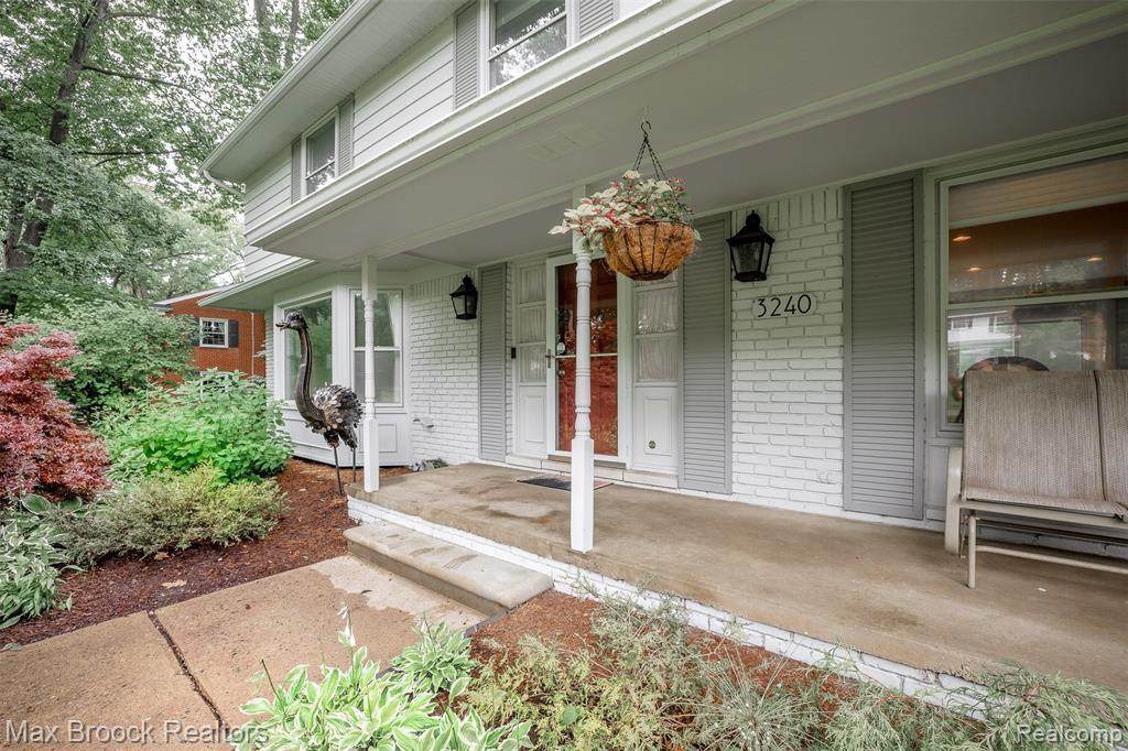 3240 Hartslock Woods Dr - Photo 1