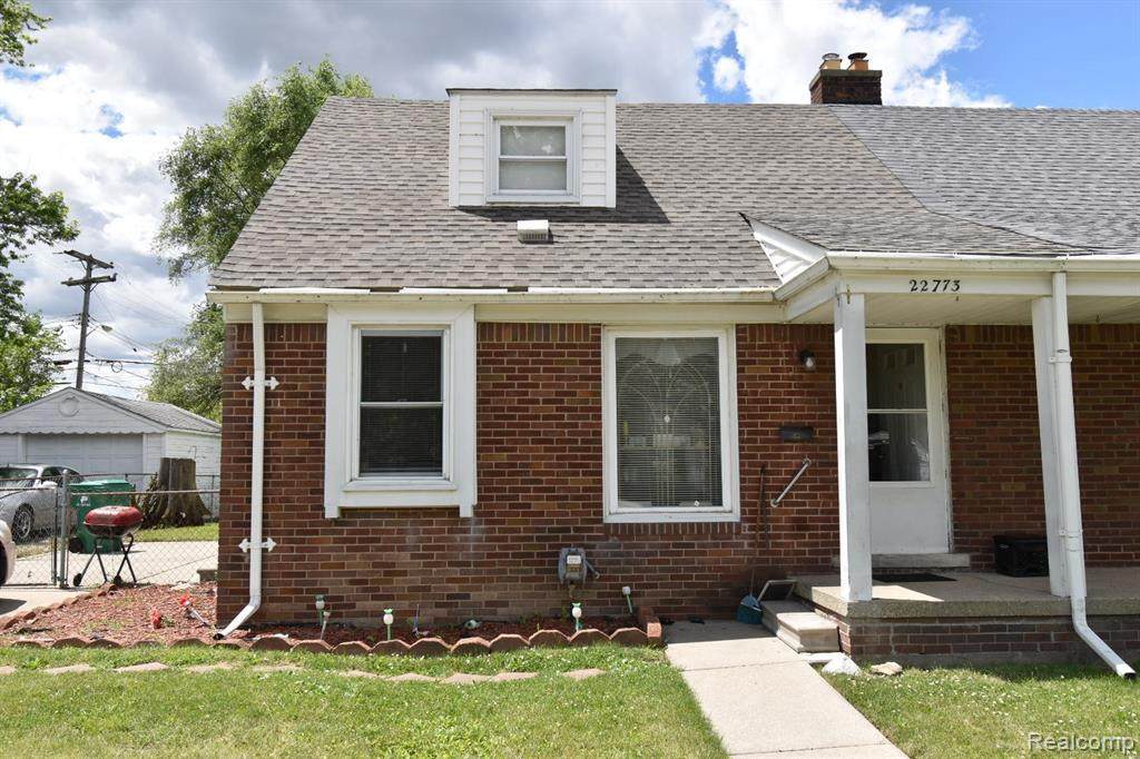 22773 Brittany Ave - Photo 1