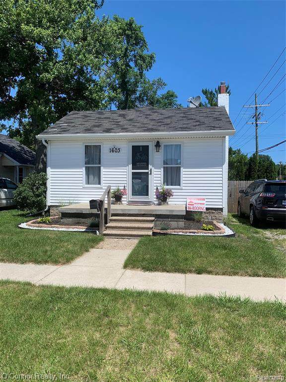 1603 Thomas St - Photo 1