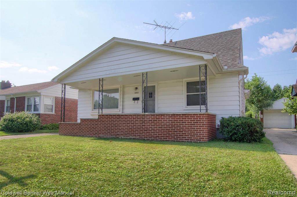 13513 Chestnut St St - Photo 1