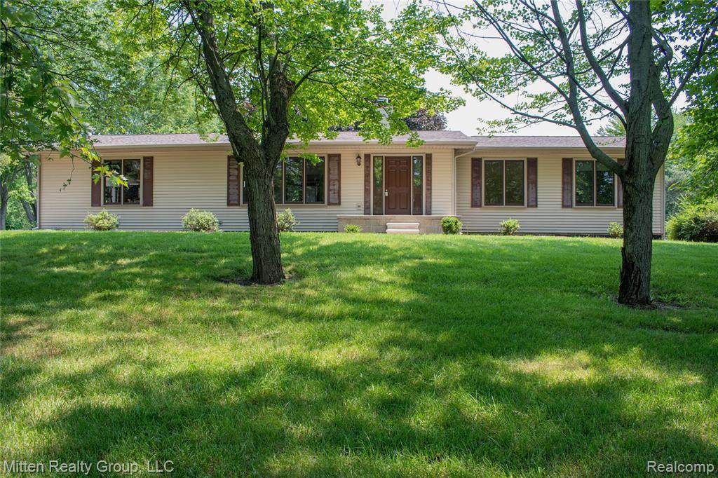 1011 Kern Rd - Photo 1