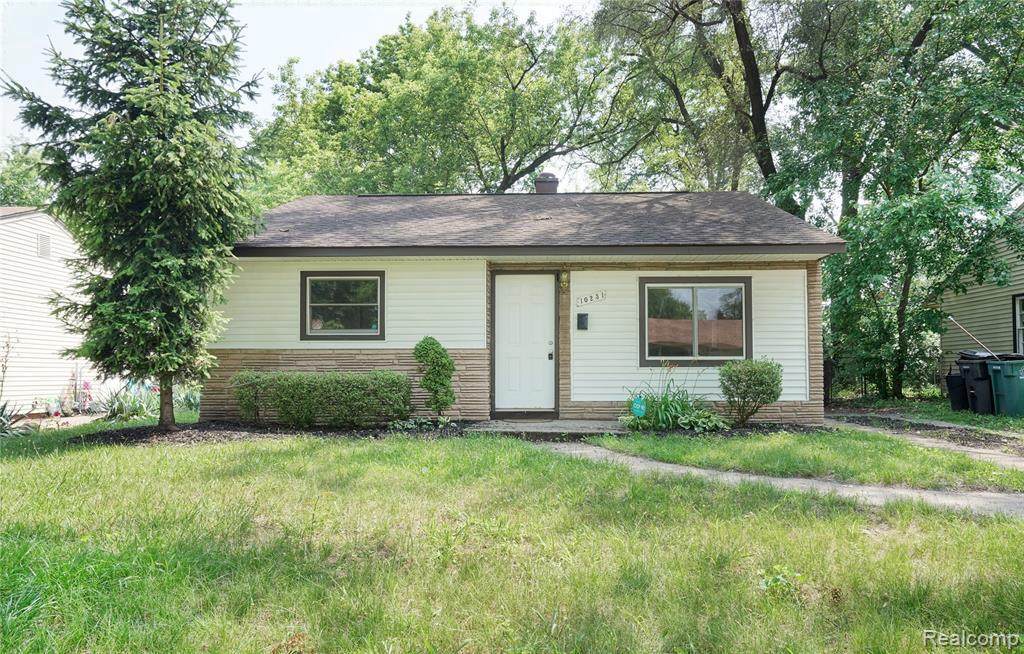 10231 Troy St - Photo 1