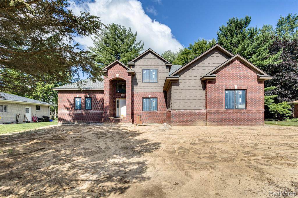 53865 Ridge Rd - Photo 1