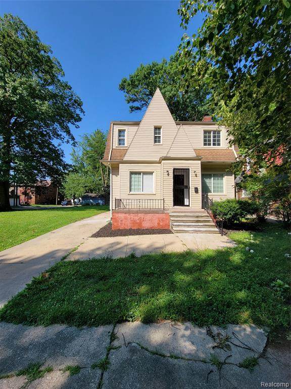 3911 Three Mile Dr - Photo 1